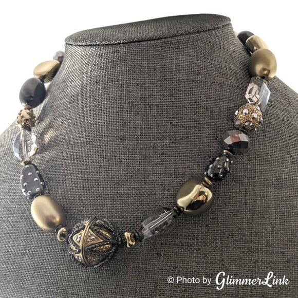 Chico's Tri-Tone Mixed Bead Shapes Geometric Focal Bead Necklace - Picture 4 of 13